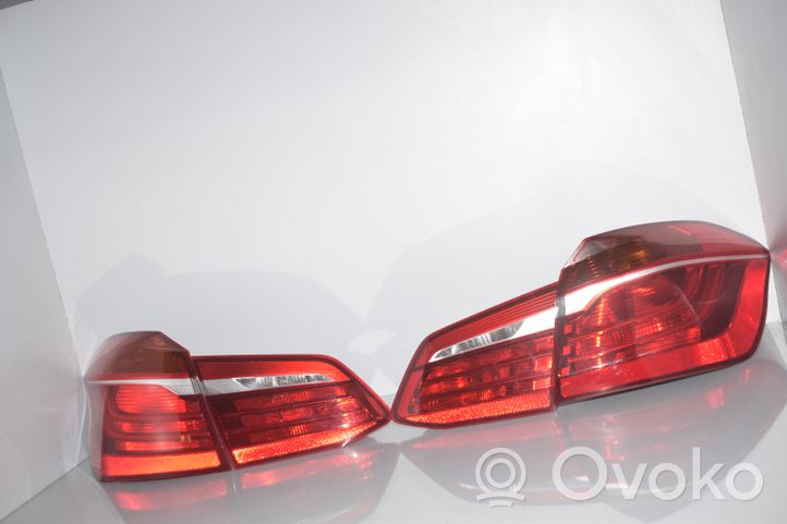 BMW 2 F45 Lampy tylne / Komplet 