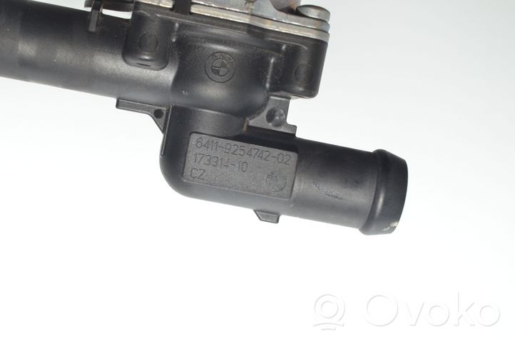 BMW X7 G07 Pompa elettrica dell’acqua/del refrigerante ausiliaria 9254742