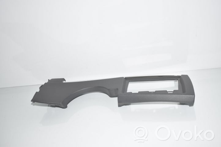 BMW 2 F45 Panelės apdailos skydas (apatinis) 