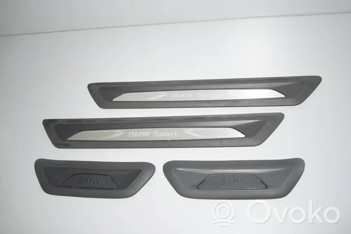 BMW 2 F45 Zestaw listew progowych (wewnętrznych) 