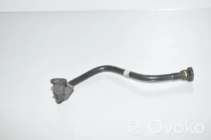 BMW 2 F22 F23 Tuyau sous vide 7602020