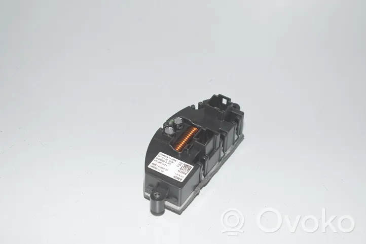 BMW 2 F46 Résistance moteur de ventilateur de chauffage 7952061