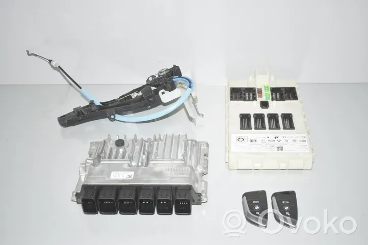 BMW 2 F46 Komputer / Sterownik ECU i komplet kluczy 5A149A0