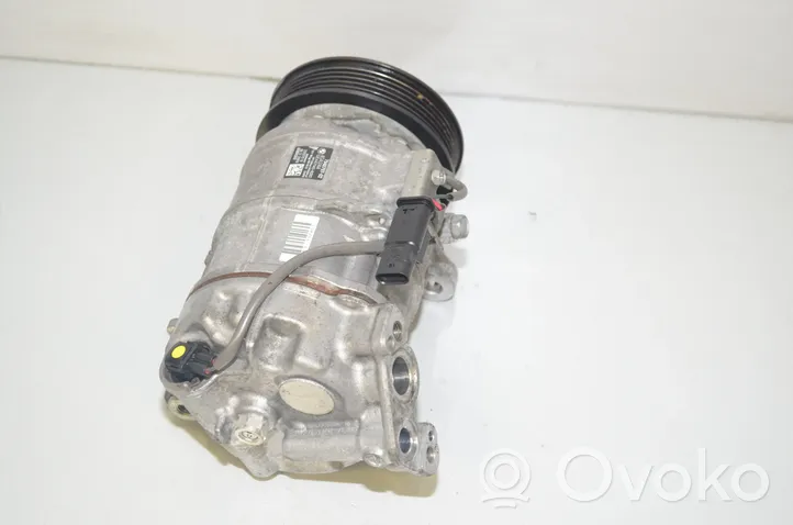 BMW 1 F40 Compressore aria condizionata (A/C) (pompa) 7948797