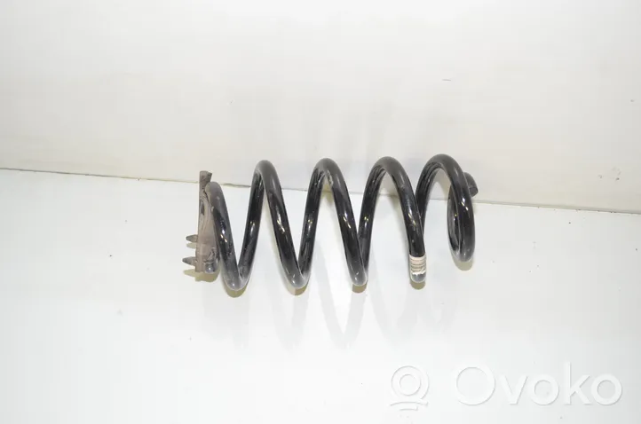BMW 2 F46 Rear coil spring 6866768