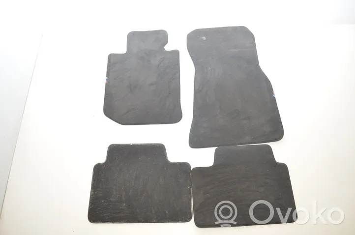 BMW 3 G20 G21 Kit tapis de sol auto 8093962