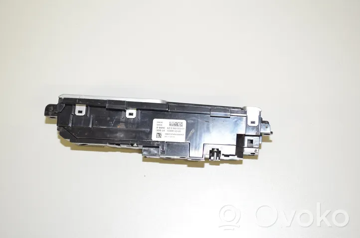 BMW 5 G30 G31 ESP (stabilumo sistemos) jungtukas 6993923