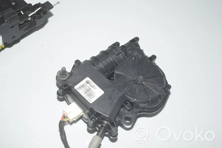 BMW 3 F30 F35 F31 Pompa / Siłownik klapy tylnej bagażnika / Komplet 7384722