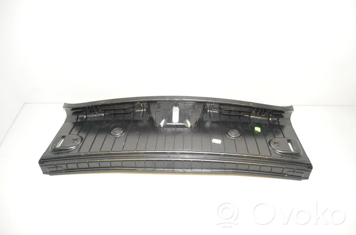 BMW 2 F22 F23 Bagažinės slenksčio apdaila 7296038