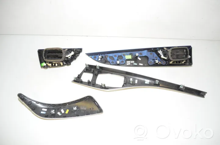 BMW 2 F22 F23 Sisustuksen koristelusarja 8064260