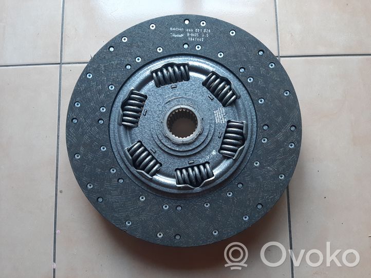 Volvo 140 Clutch pressure plate 85000244