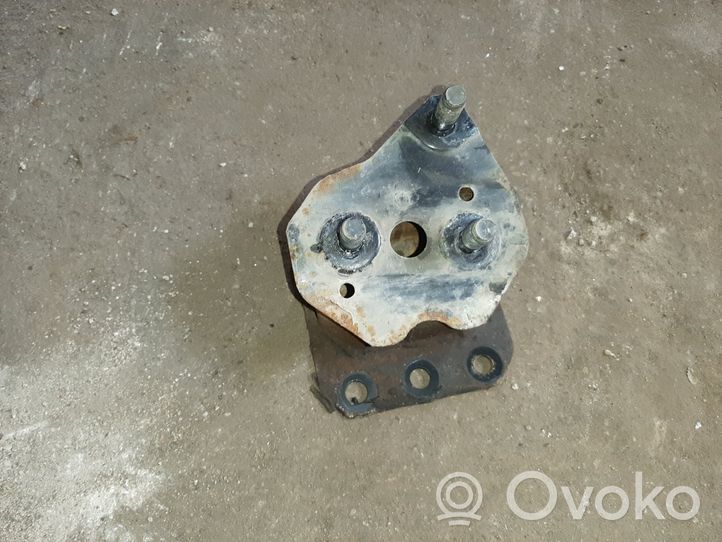 Toyota Land Cruiser (J200) Traversa di supporto paraurti anteriore 