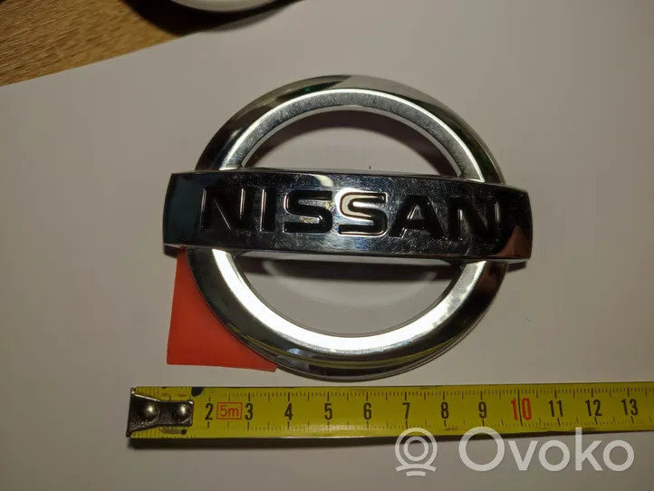 Nissan Qashqai Logo, emblème de fabricant 4EA