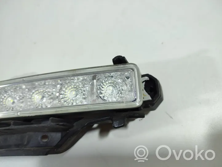 Toyota Aygo AB40 Lampa LED do jazdy dziennej 9815568380