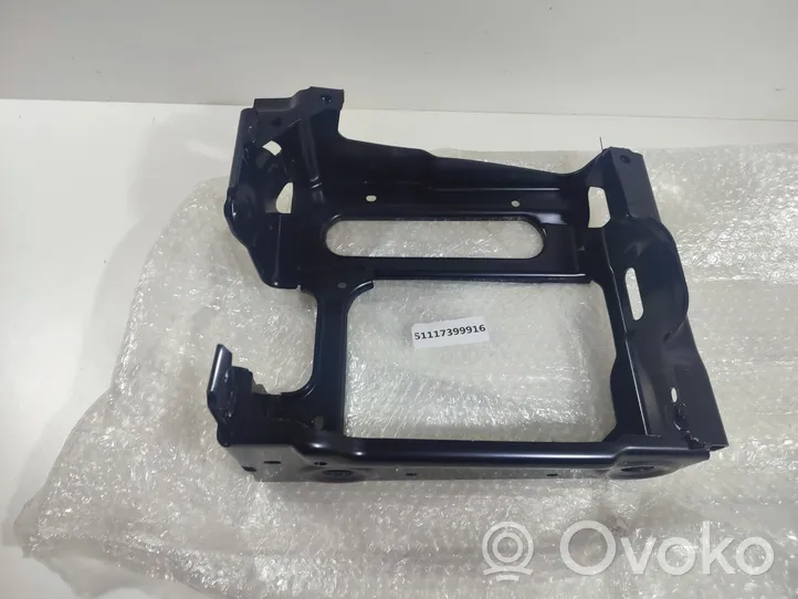 BMW X3 G01 Boczny panel mocowania chłodnicy 7399916