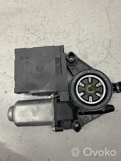 Volkswagen Touran I Moteur de lève-vitre de porte avant 1T0959702A