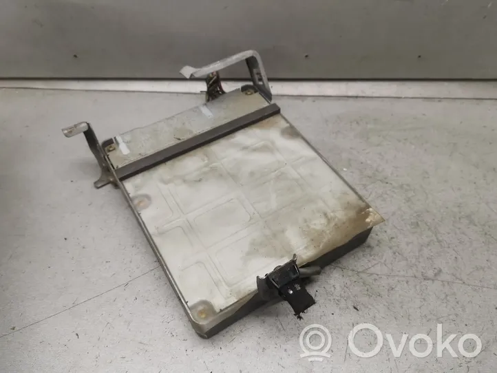 Toyota Yaris Verso Sterownik / Moduł ECU 8966152280