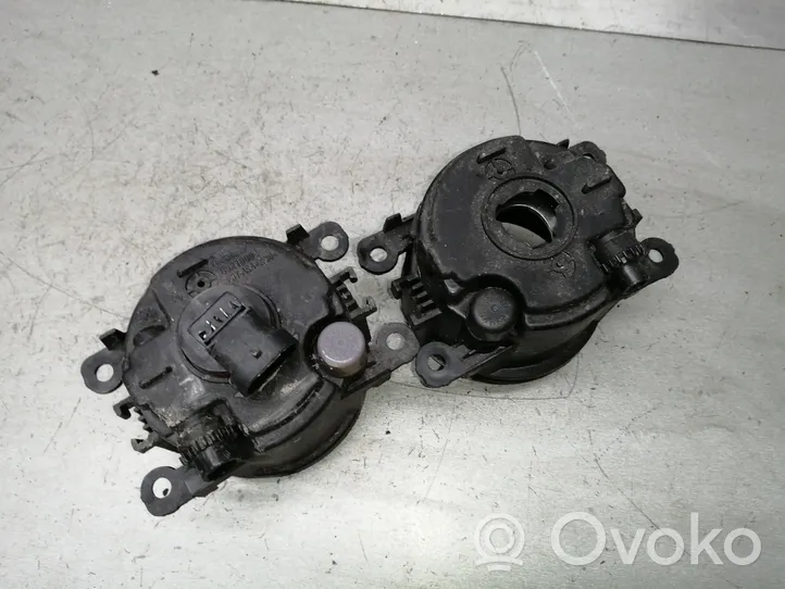 Renault Megane II Set di fendinebbia 89210094