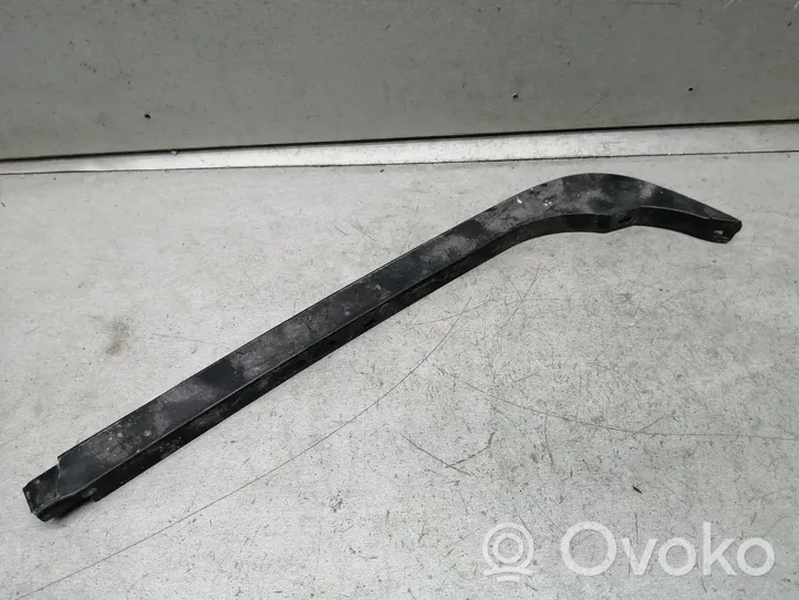 Audi 80 90 B2 Listwa pod lampę przednią 857853841A