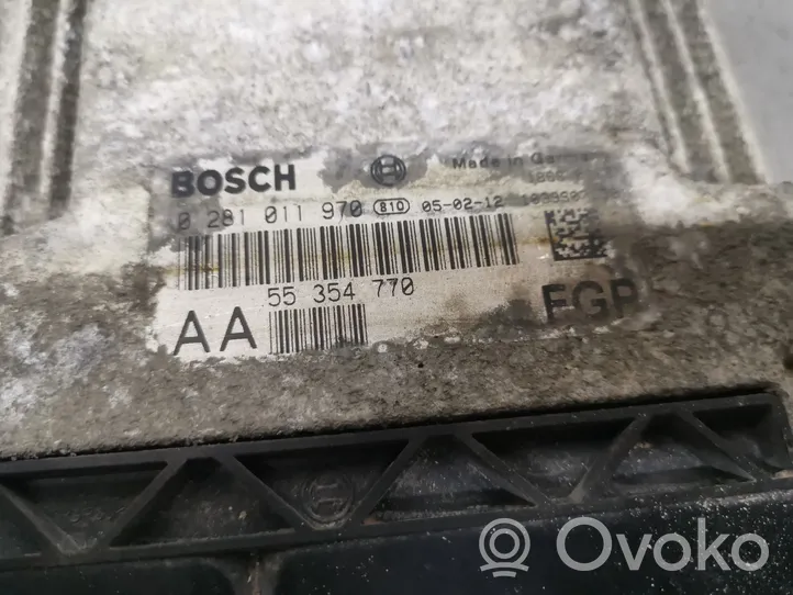 Saab 9-3 Ver2 Calculateur moteur ECU 0281011970