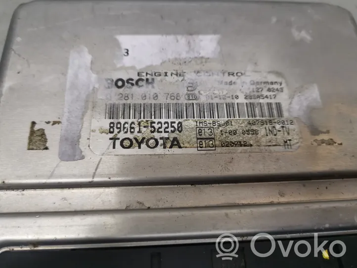 Toyota Yaris Verso Calculateur moteur ECU 0281010768