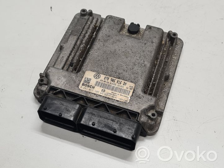 Volkswagen Touareg I Sterownik / Moduł ECU 070906016DH