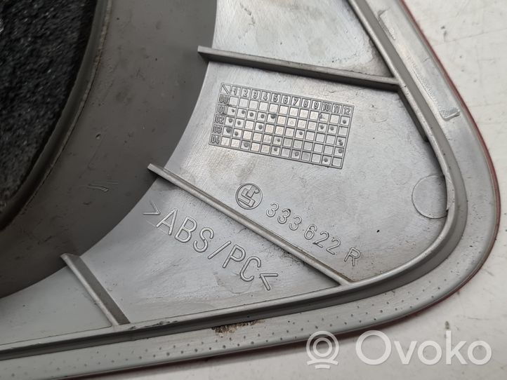 Volkswagen Phaeton Lampy tylnej klapy bagażnika 333622R