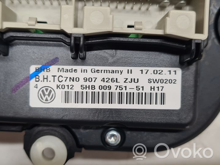 Volkswagen Golf VI Unidad de control climatización 5HB009751