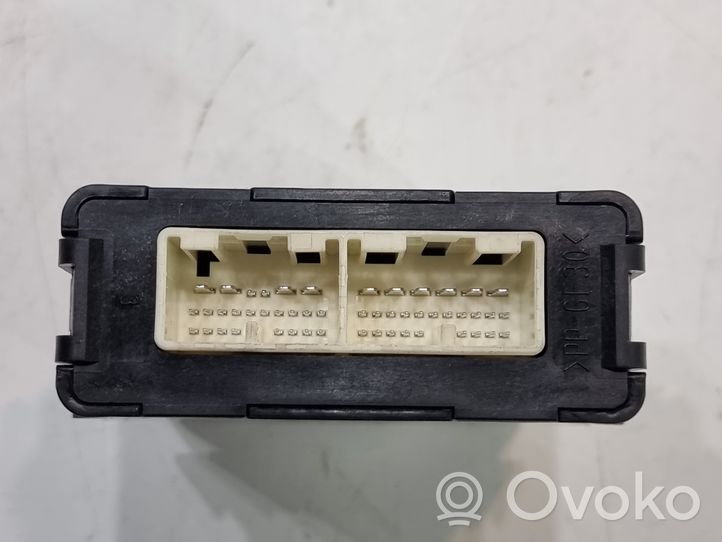 Toyota Auris E180 Module de contrôle de boîte de vitesses ECU 8953512011