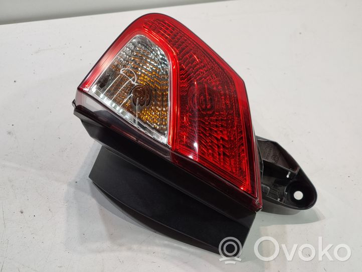 Toyota C-HR Lampa tylna 81550F401000