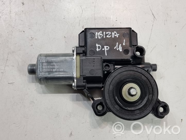 Seat Ibiza IV (6J,6P) Moteur de lève-vitre de porte avant 6R0959802ED