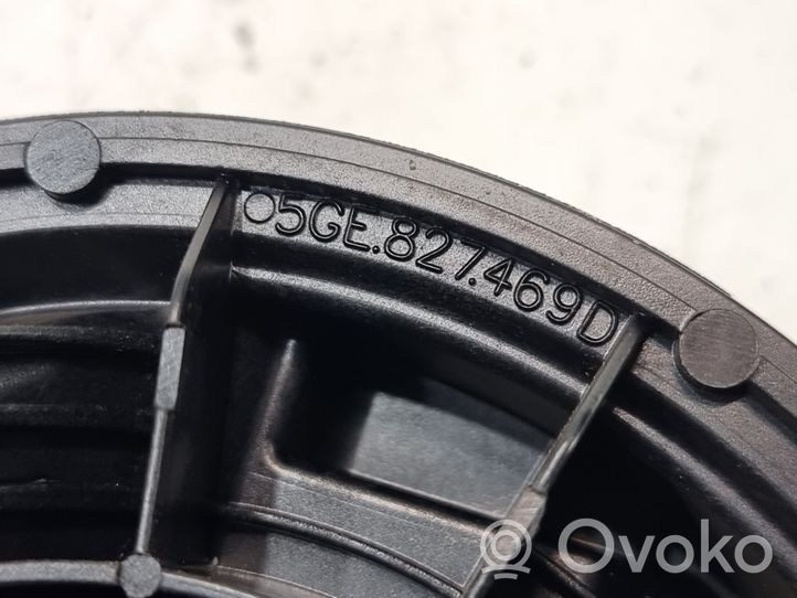 Volkswagen Golf VII Uchwyt / Rączka zewnętrzna otwierania klapy tylnej / bagażnika 5GE827469D