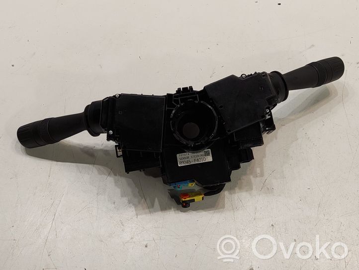 Toyota C-HR Leva/interruttore dell’indicatore di direzione e tergicristallo 89245F4010