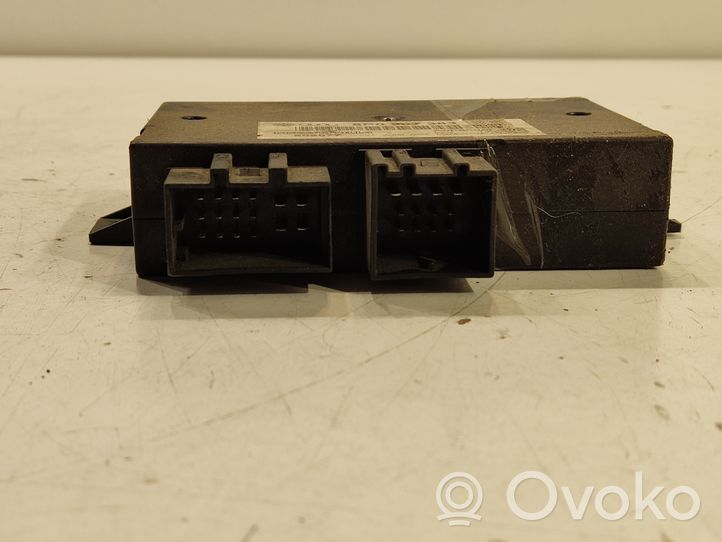 Audi A3 S3 A3 Sportback 8P Module de contrôle crochet de remorque 8P0907383