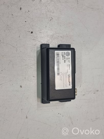 Volkswagen PASSAT B7 USA GPS-navigaation ohjainlaite/moduuli 561035285