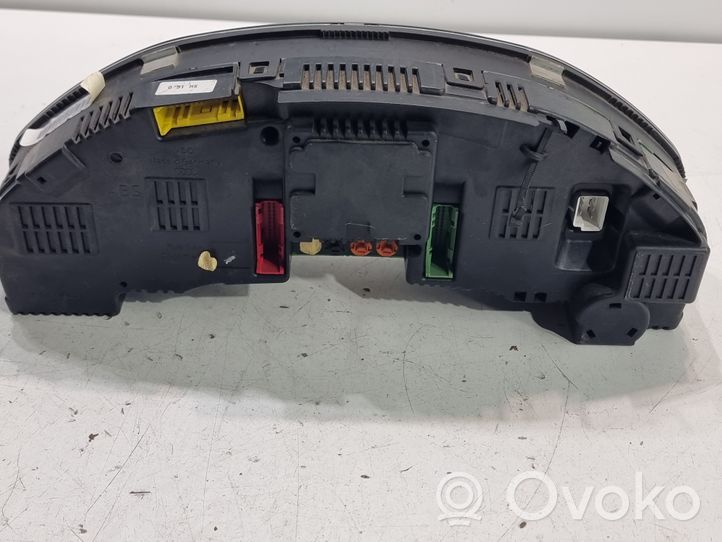 Audi A8 S8 D2 4D Compteur de vitesse tableau de bord 81117764