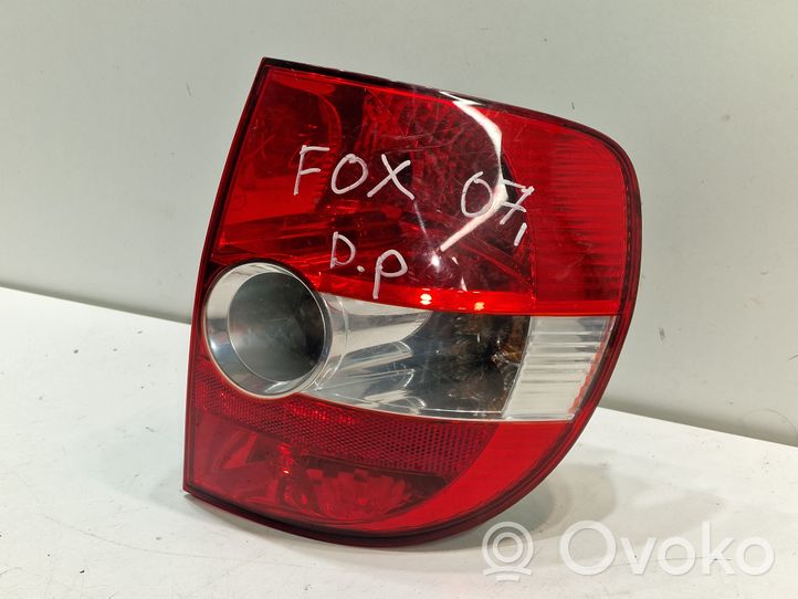 Volkswagen Fox Lampa tylna 5Z0945096A