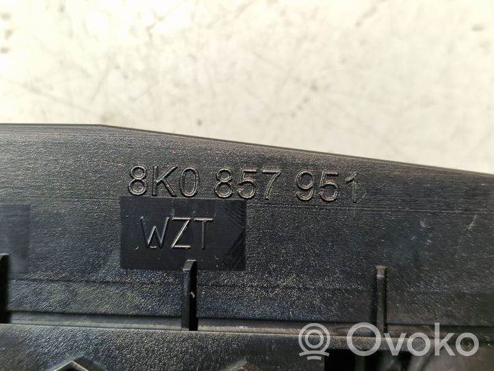 Audi A5 8T 8F Popielniczka przednia tunelu środkowego 8K0857951