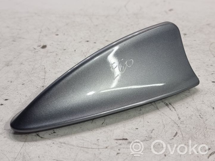 BMW 5 E60 E61 Copertura dell’antenna tetto (GPS) 804530104