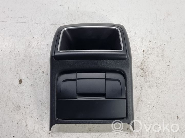 Audi A5 8T 8F Kita centrinė konsolės (tunelio) detalė 8K0863300B