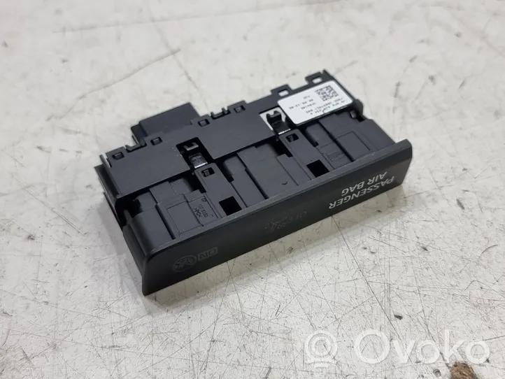 Seat Ibiza IV (6J,6P) Passenger airbag on/off switch 5F0919234A