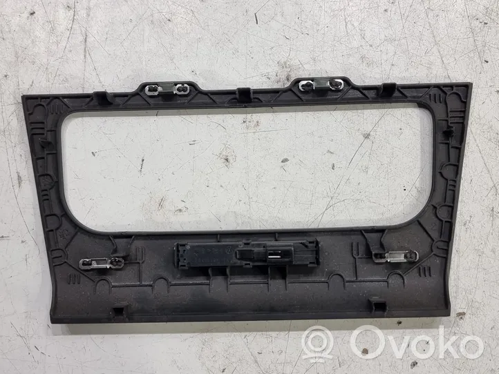 Volkswagen Golf VI Console centrale, commande chauffage/clim 5K0858069P