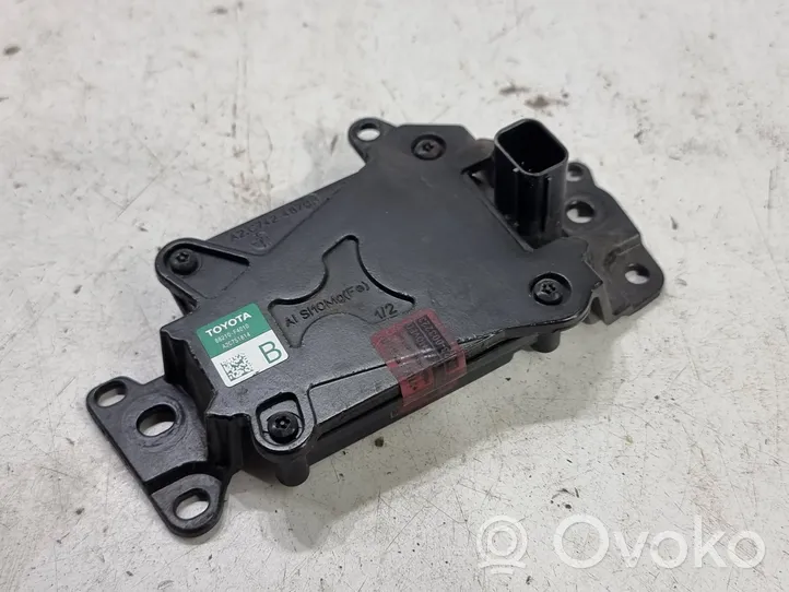 Toyota C-HR Sensore radar Distronic 88210F4010