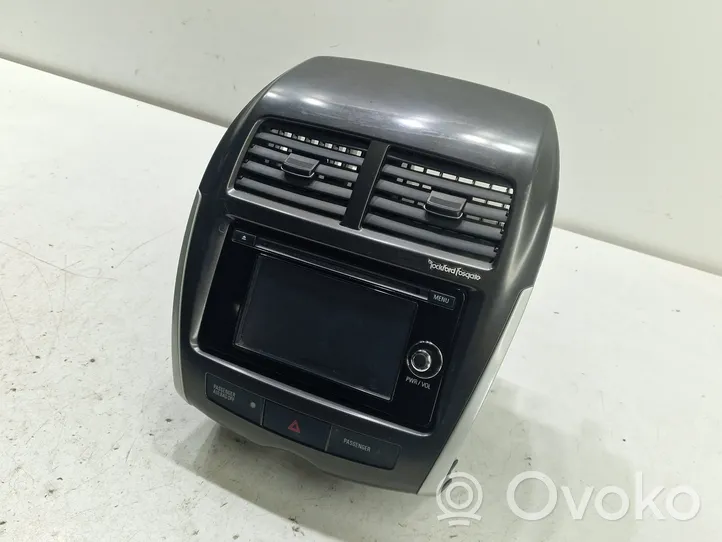 Mitsubishi Outlander Radio/CD/DVD/GPS-pääyksikkö 28237228