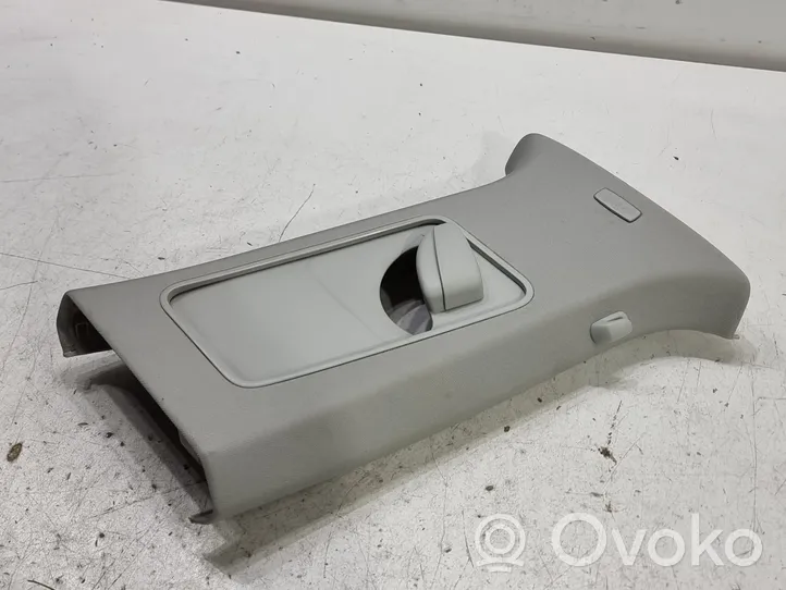 Volkswagen Golf VI Rivestimento montante (B) (superiore) 1K0868312