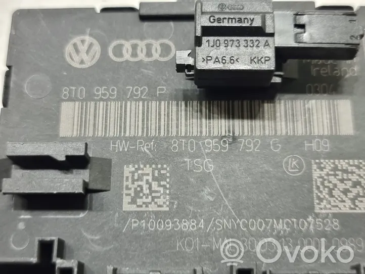 Audi A5 8T 8F Oven ohjainlaite/moduuli 8T0959792G