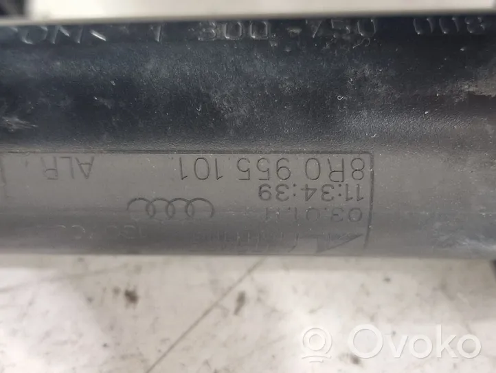 Audi Q5 SQ5 Ugello a spruzzo lavavetri per faro 8R0955101