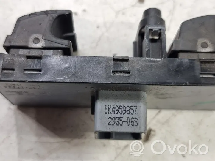 Volkswagen PASSAT B5 Interruttore di controllo dell’alzacristalli elettrico 1K4959857