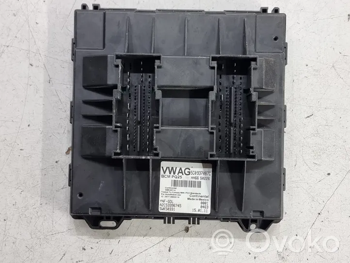 Volkswagen Jetta VI Comfort/convenience module 5C0937087C