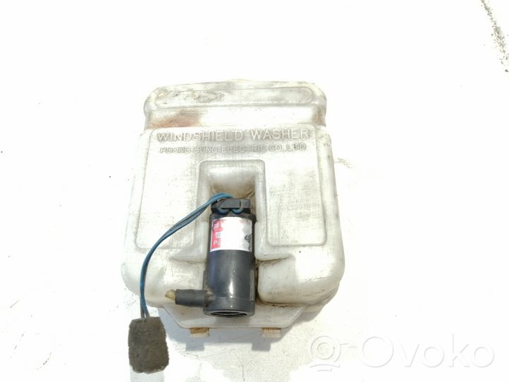 Audi 80 90 B2 Windshield washer fluid reservoir/tank 